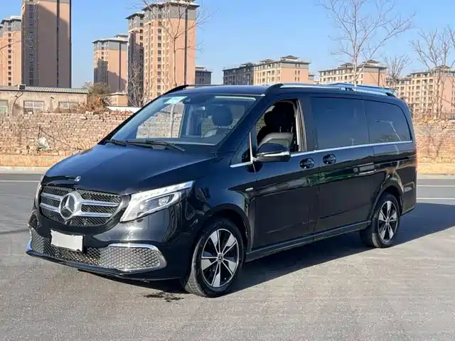 MERCEDES-BENZ V CLASS