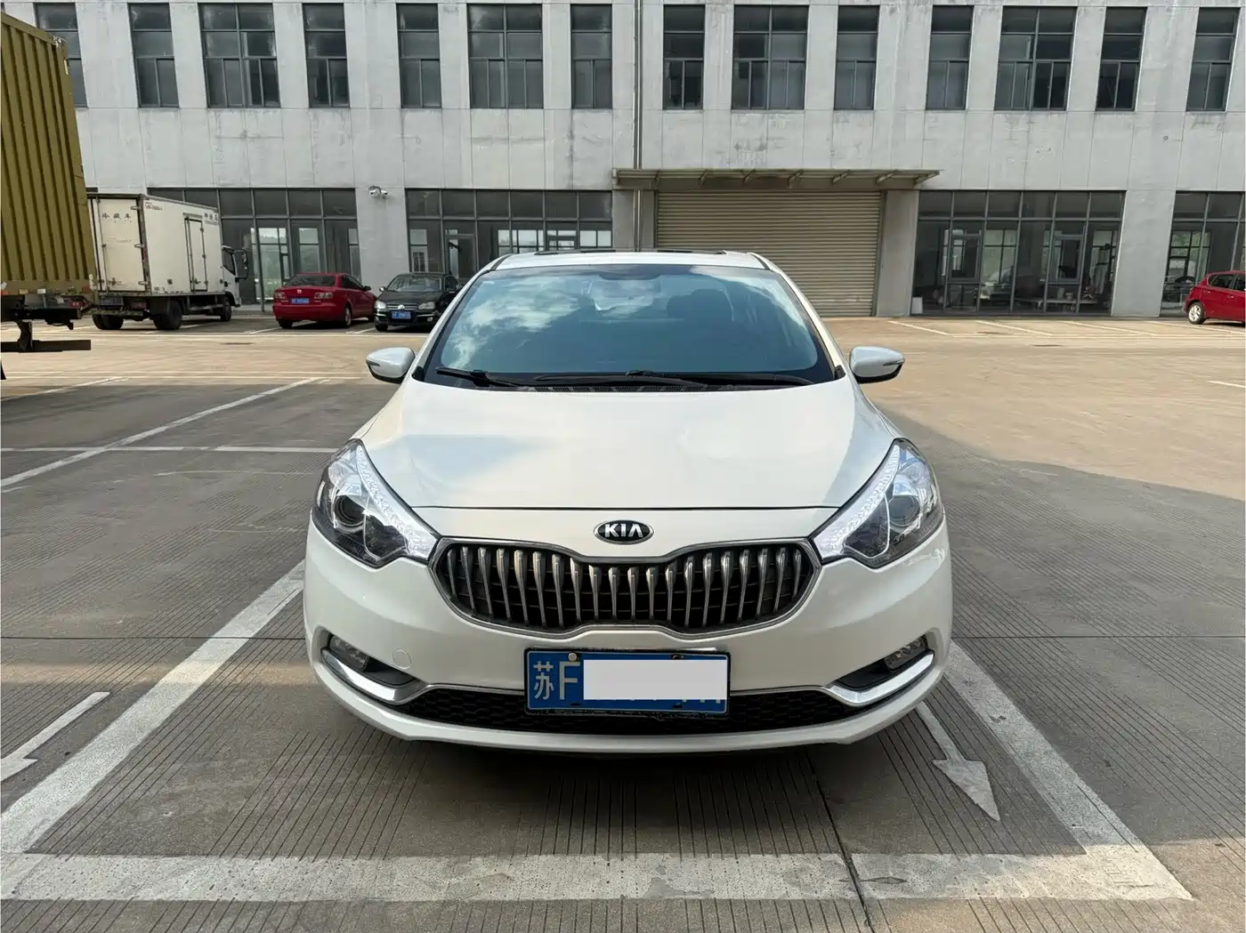 Фото 3 - Kia K3
