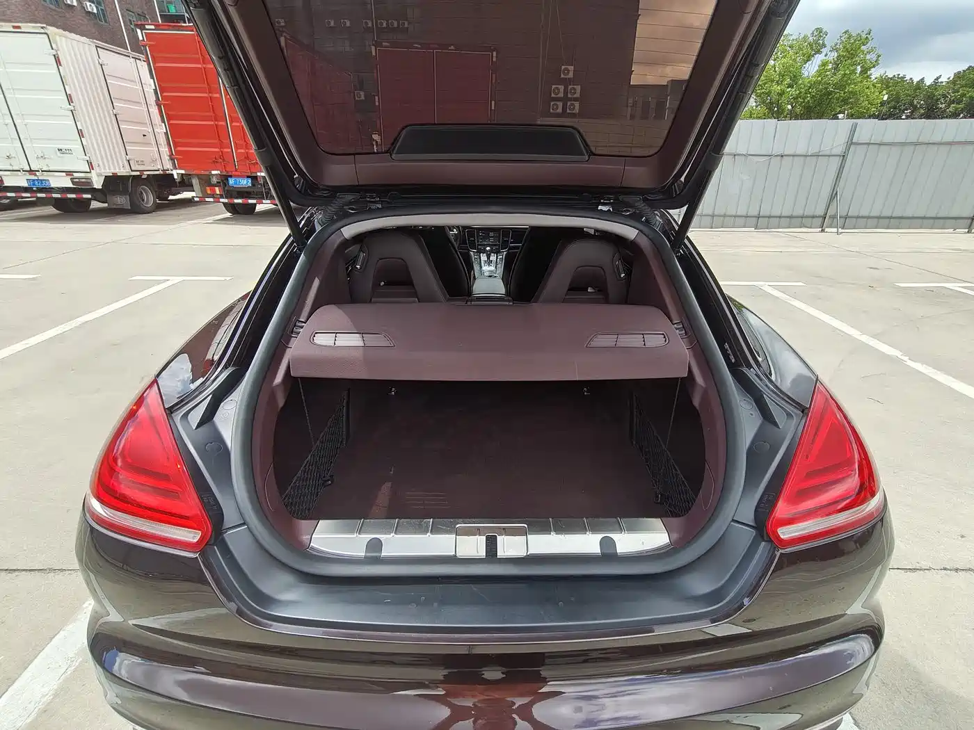 Фото 7 - Porsche Panamera