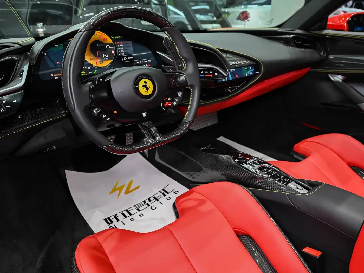 FERRARI SF90