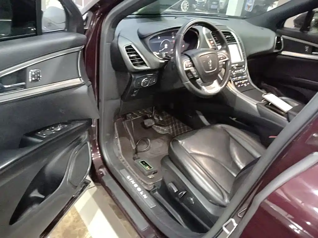 Lincoln Nautilus (Import) 2020 2019 2.0T 2WD Premium Edition China VI