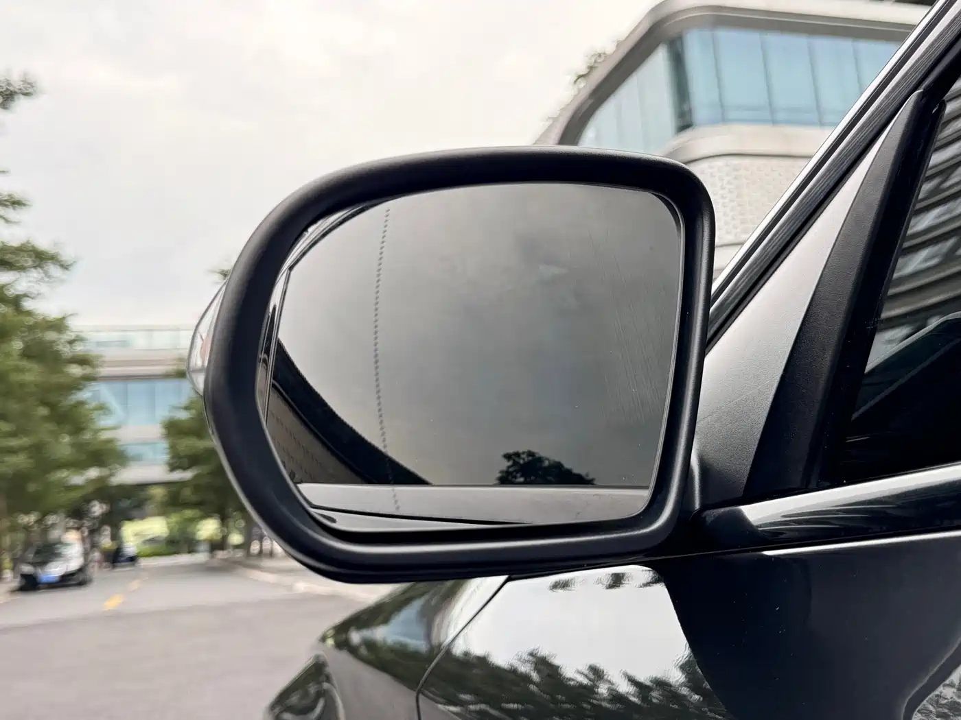 Mercedes-Benz C-Class 2021 C 260 L Sport Starry Exclusive Edition фото 5