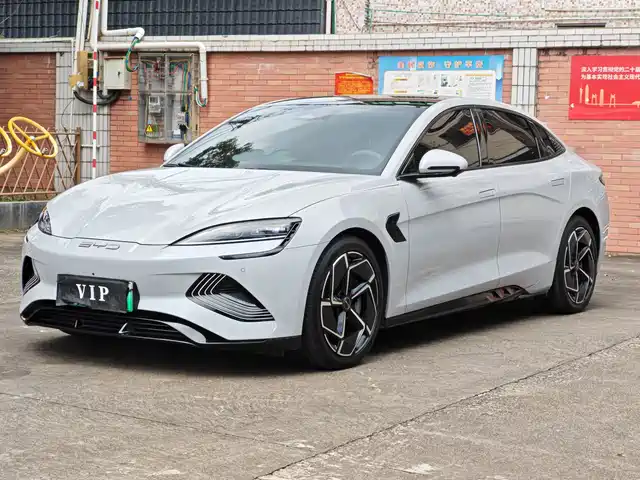 BYD Seal 2023