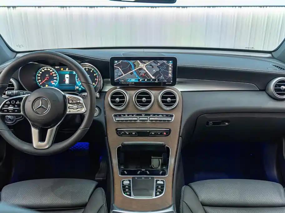 Mercedes-Benz GLC 2022 Facelift II GLC 260 L 4MATIC Luxury фото 11