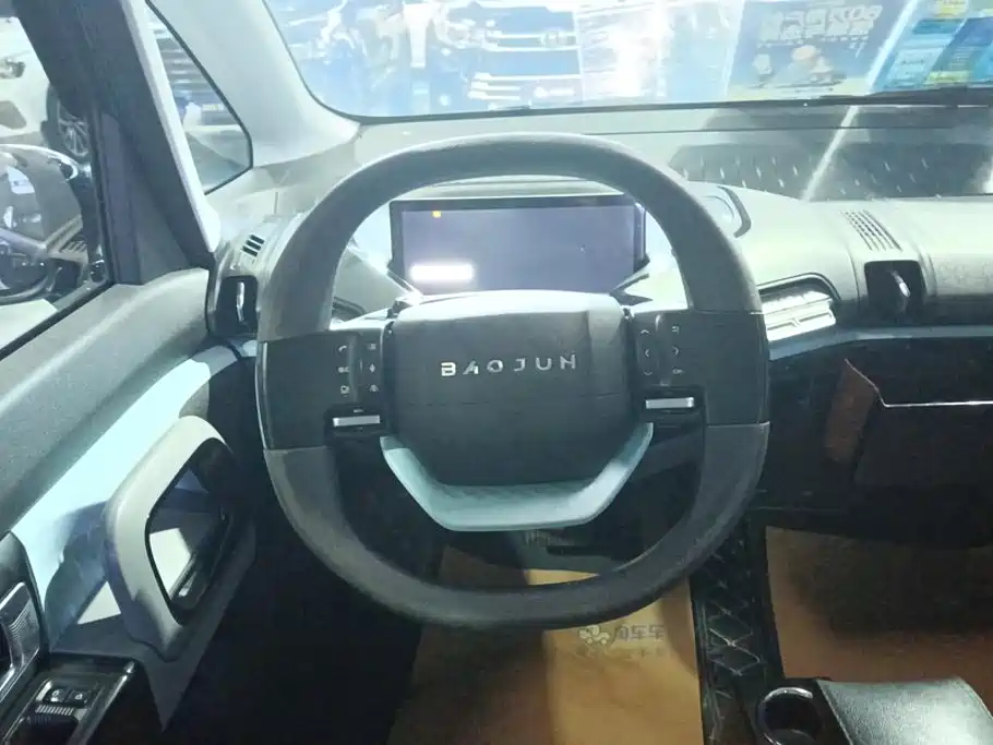 Baojun E300 2021 2020 Plus Stellar Smart Fun Edition