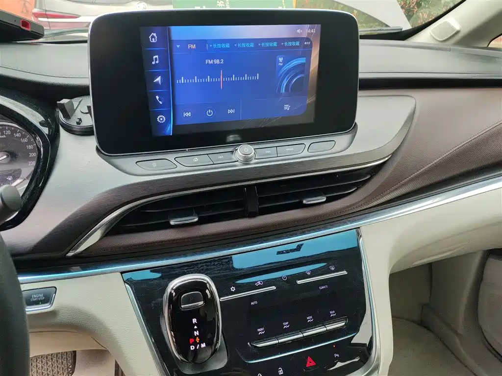 BUICK GL8