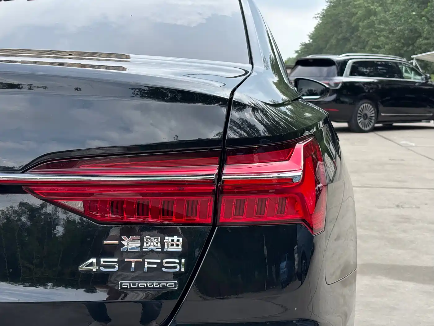 Фото 18 - Audi A6L