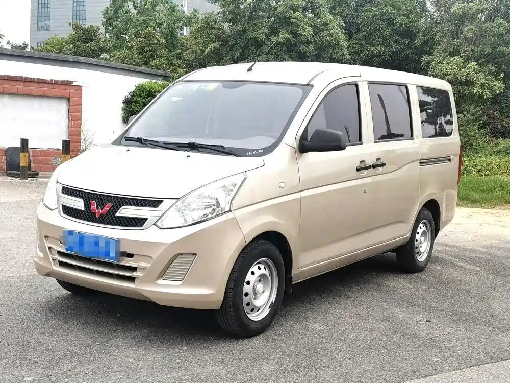 Wuling Motors Wuling Rongguang V 2017 2016 1.5L Standard