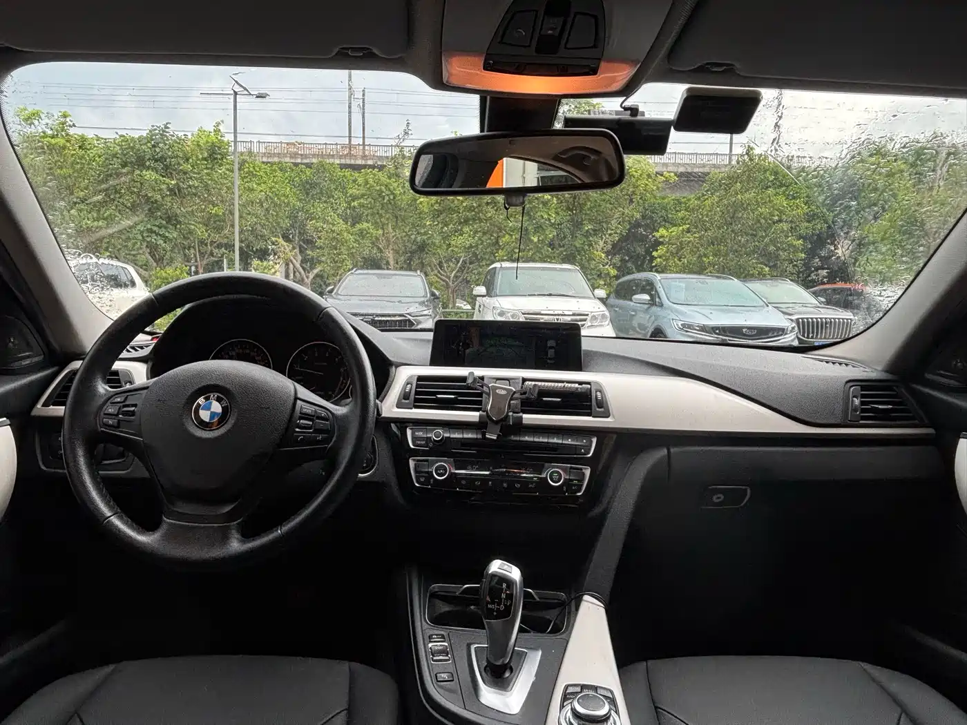 Фото 7 - BMW 3 Series