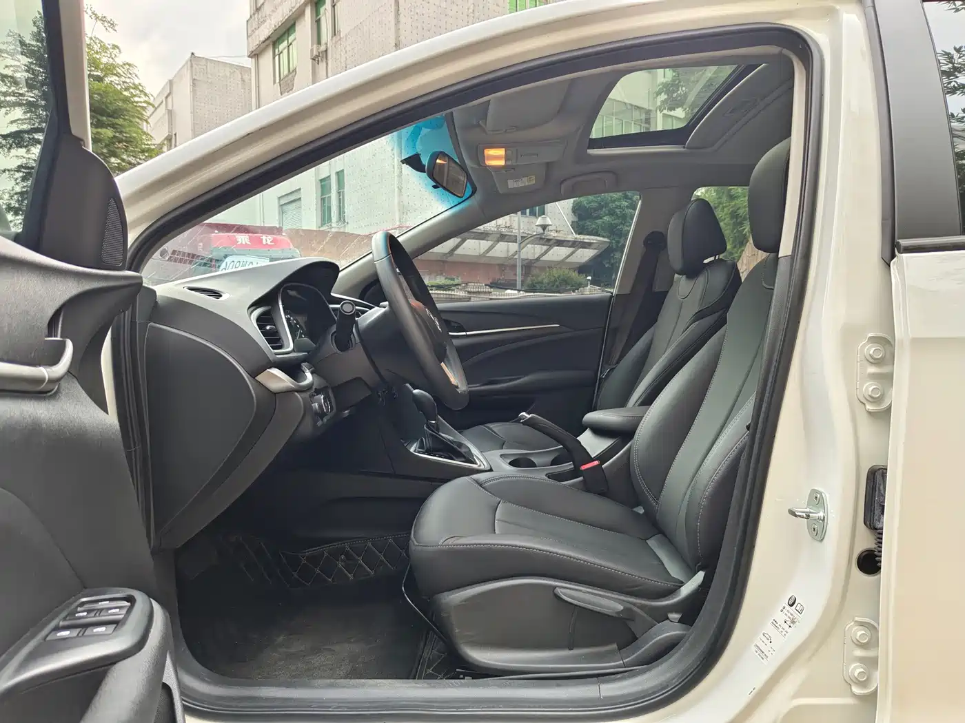 Buick Excelle 2023 2021 Facelift Exemplar 1.5L Auto Elite