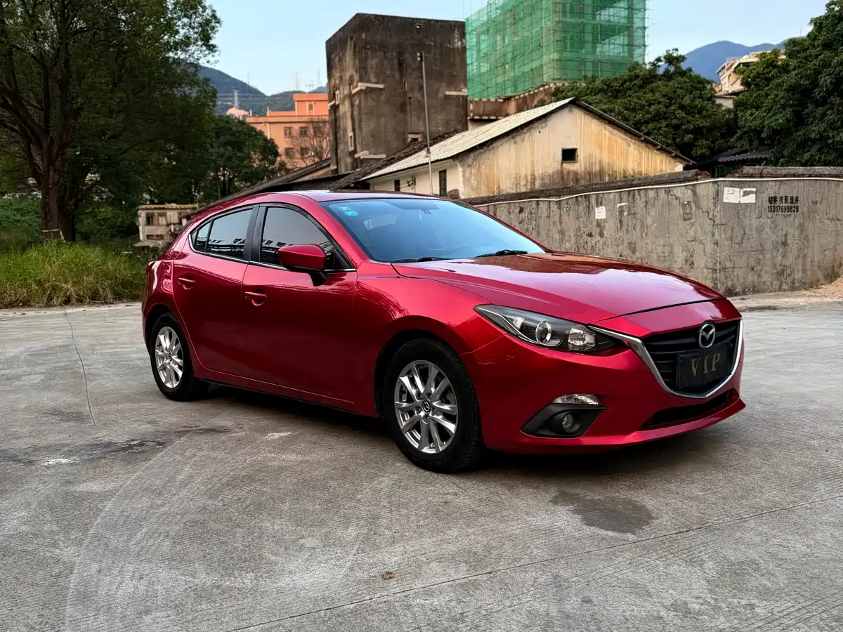 Фото 3 - Mazda Mazda 3