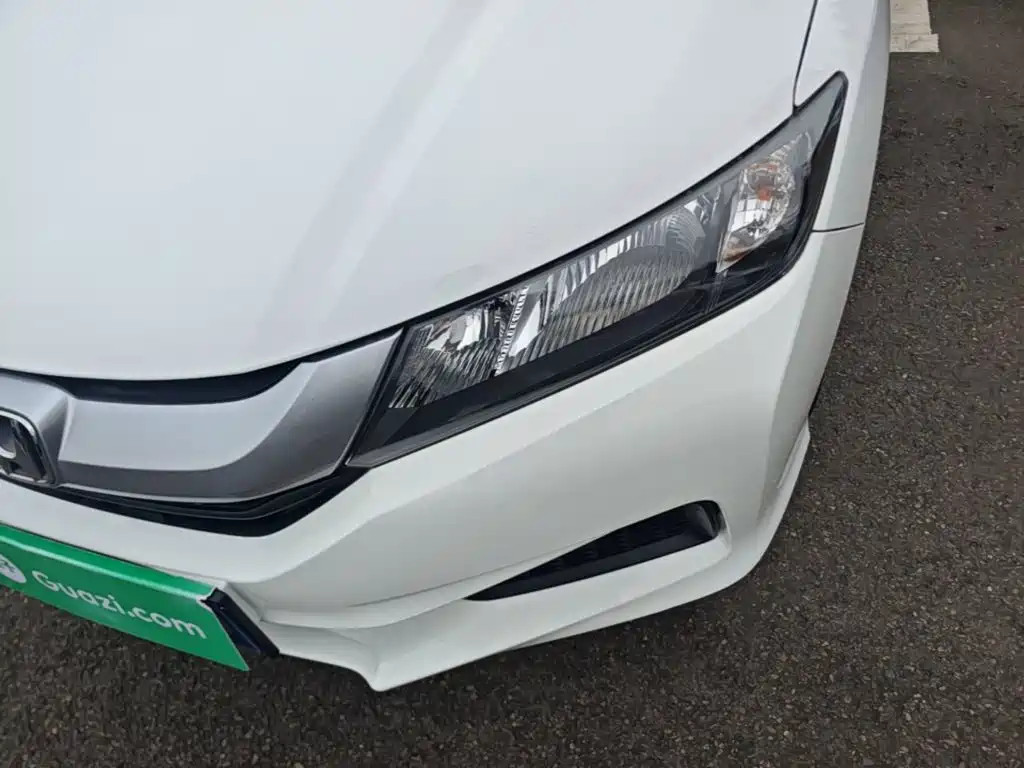Фото 24 - Honda City