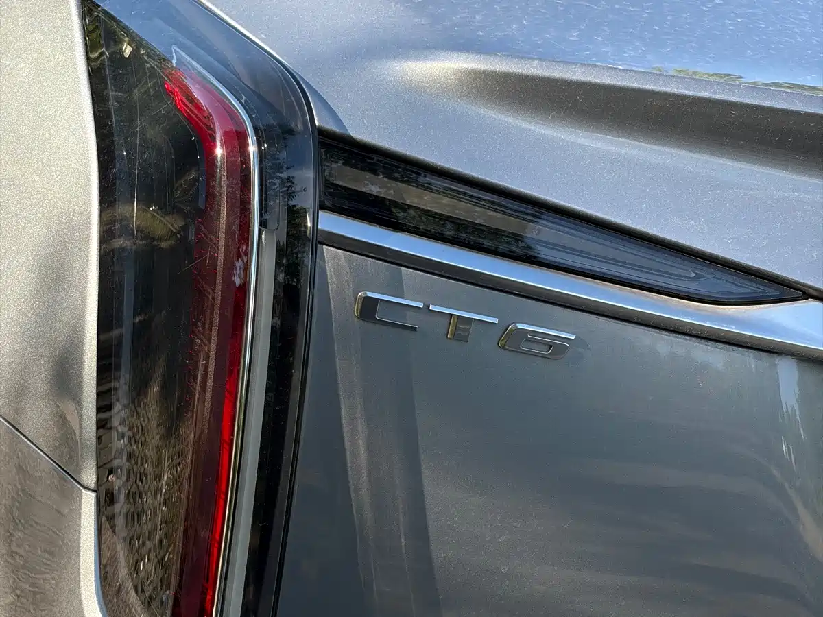 Cadillac CT6 2025 2023 28T Luxury Edition