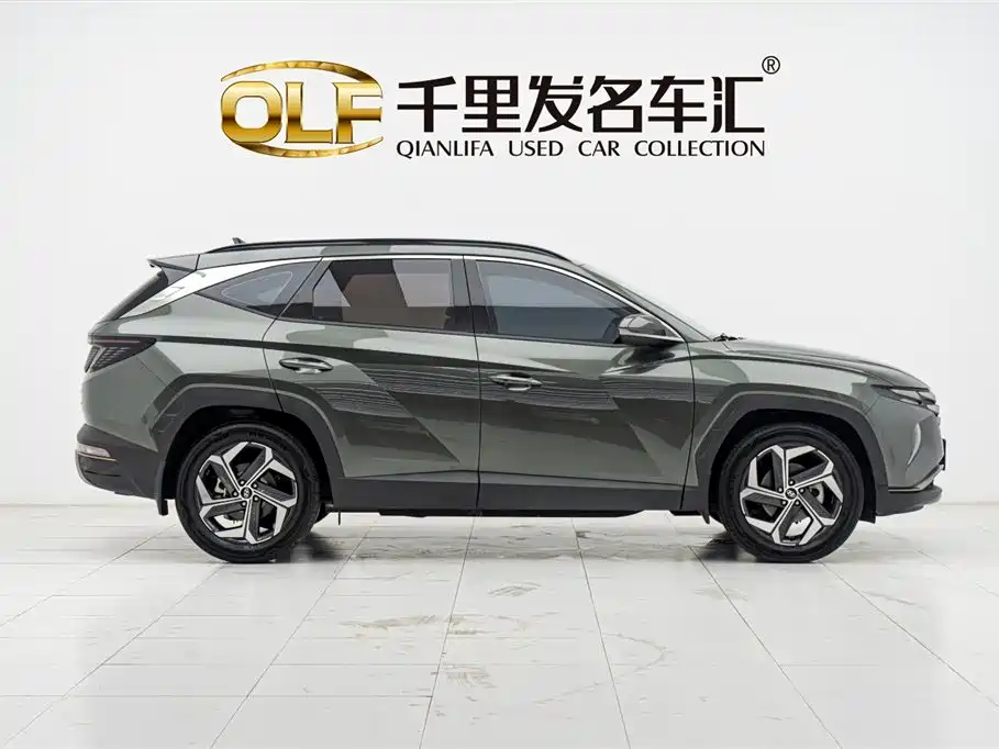 Hyundai Tucson 2023 Tucson L 1.5T Automatic 2WD DLX Luxury Edition фото 8