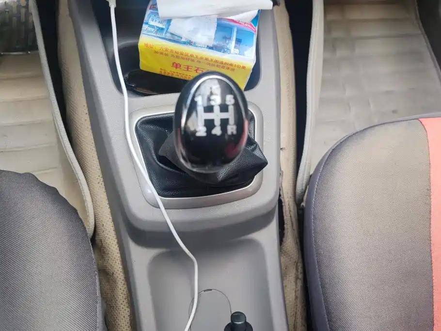 BAIC Weiwang M20 2014 2014 1.5L Comfort BJ415B