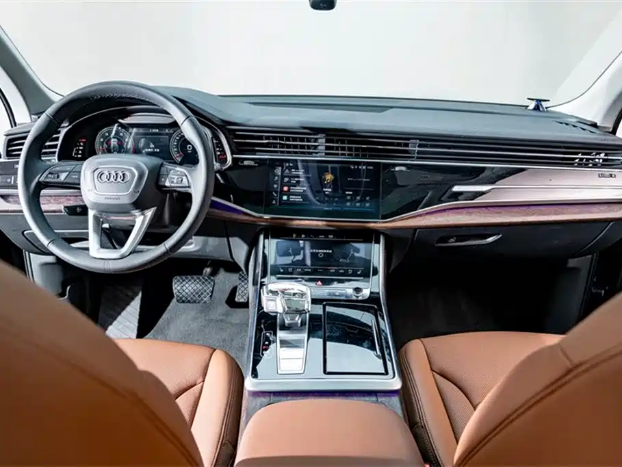 Audi Q7 2023 45 TFSI quattro S line Sport фото 14
