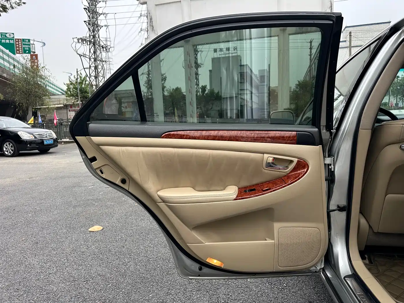 Toyota Crown 2005 Model 3.0L Royal фото 11