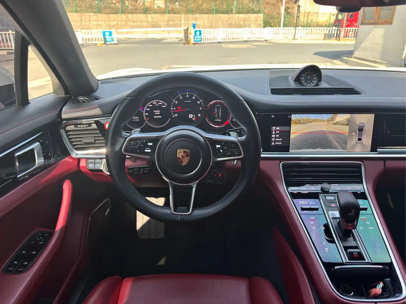 Porsche Panamera 2020 Panamera 10th Anniversary Edition 2.9T фото 7
