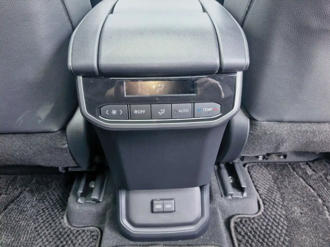 Toyota Crown Kluger 2022 2021 2.5L HEV 4WD Premium