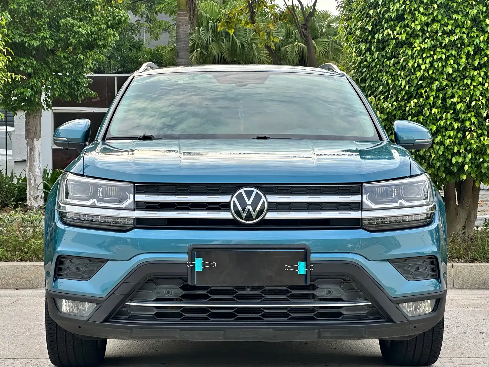 Фото 2 - Volkswagen Tharu