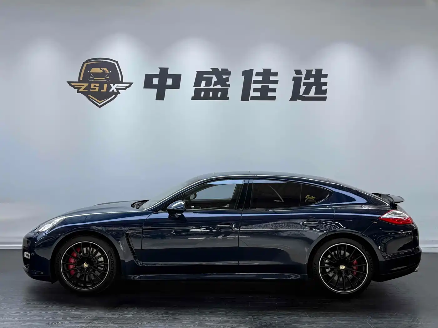 Porsche Panamera 2010 Porsche Panamera Turbo 4.8T фото 17