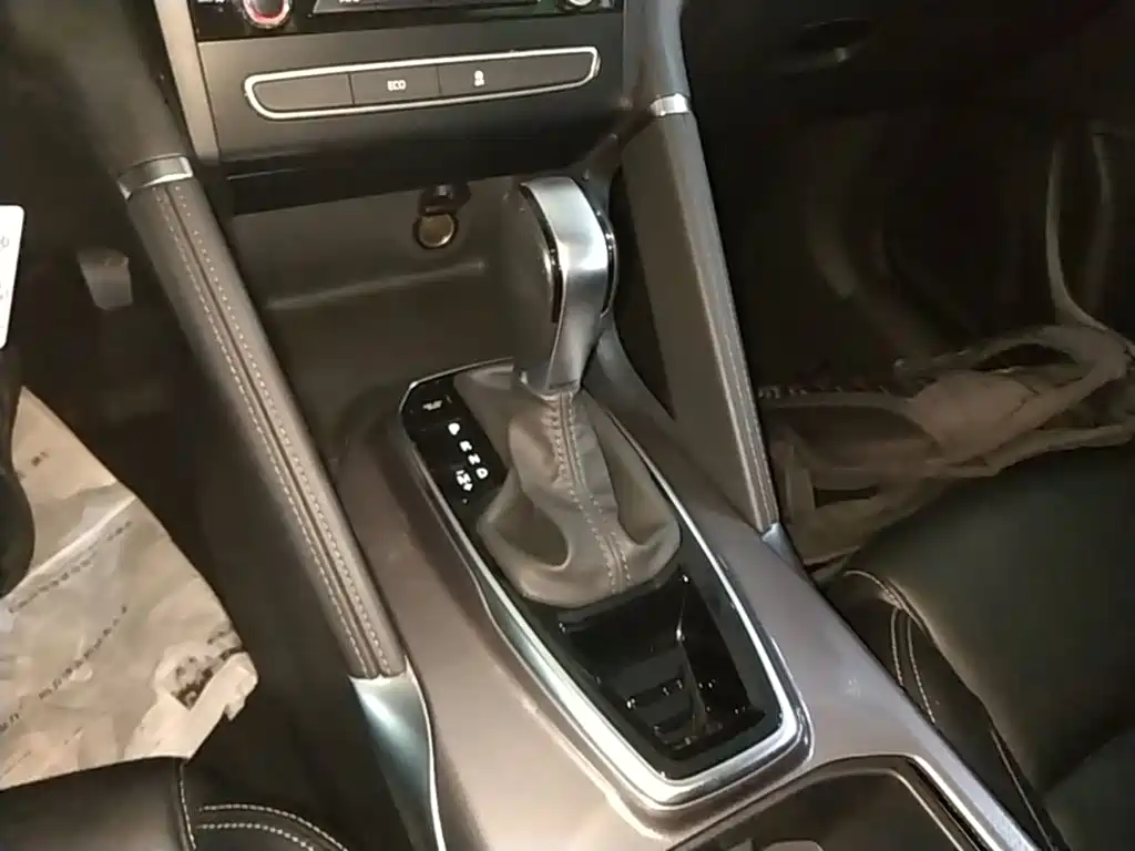 Renault Koleos 2018 2018 2.0L 2WD Leading Edition