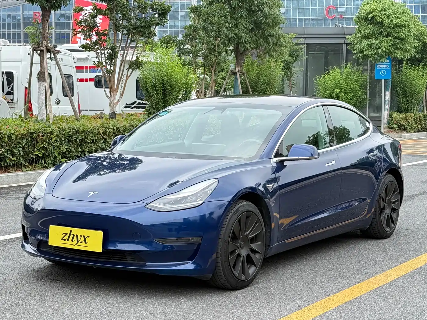 Tesla Model 3 2020 Facelift Long Range Rear-Wheel Drive