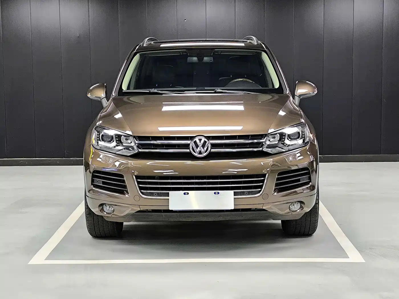 Volkswagen Touareg 2011 3.0TSI Premium фото 2