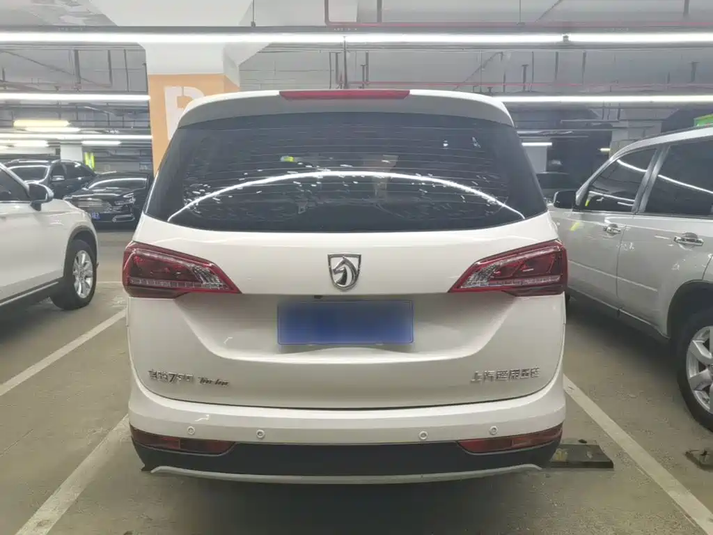 Фото 6 - Baojun 730