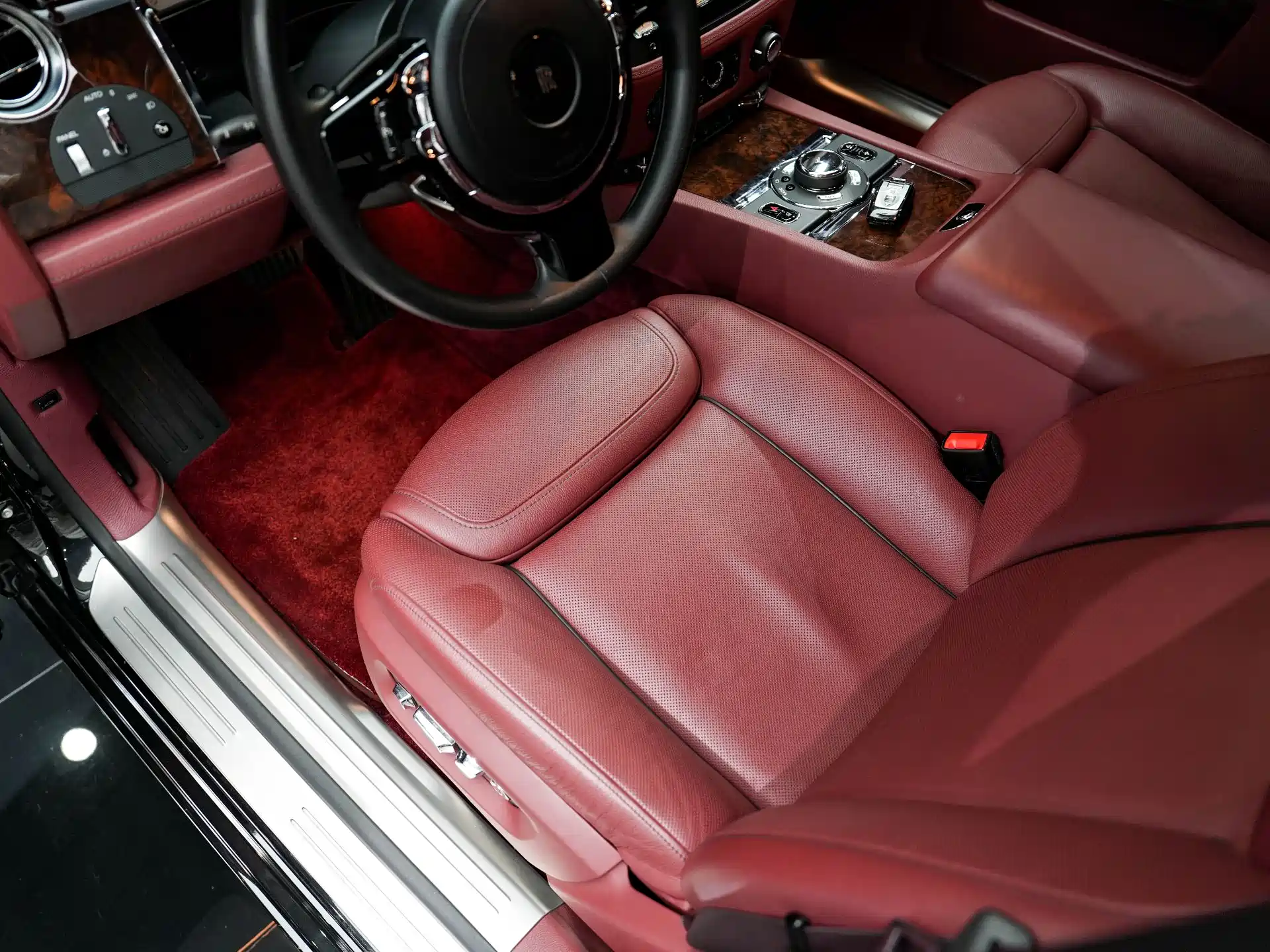 Фото 16 - Rolls-Royce Ghost