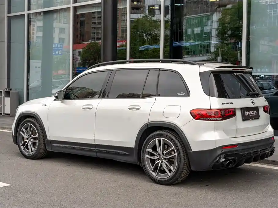 Mercedes-Benz GLB AMG 2021 AMG GLB 35 4MATIC фото 11