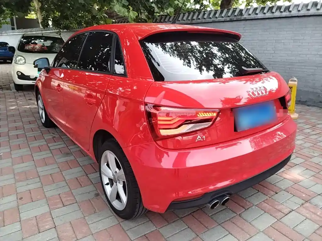 2017 Audi A1