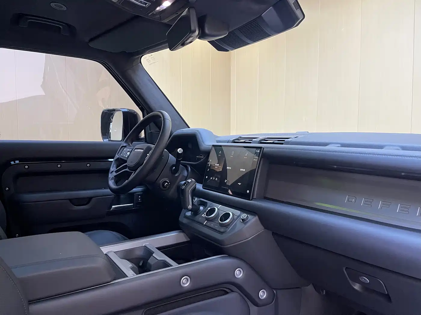 Land Rover Defender 2025 2025 110 3.0T P400 Dark Special Edition