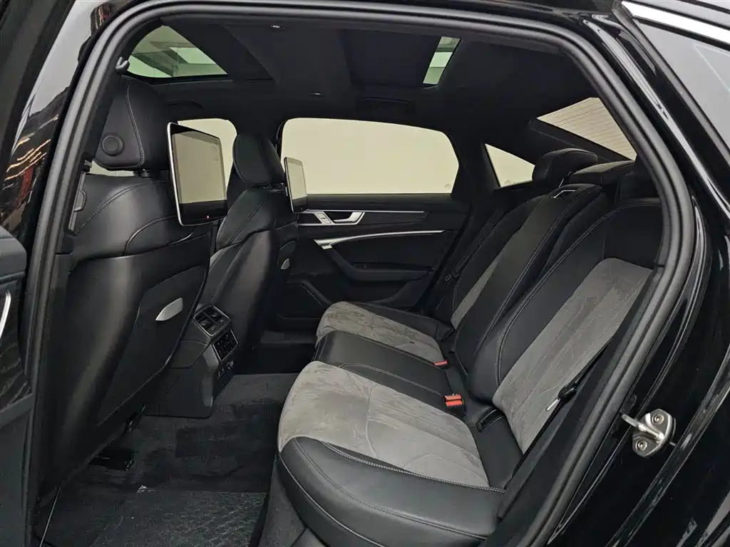 Audi A6L 2023 Facelift 45 TFSI quattro Premium Dynamic фото 13