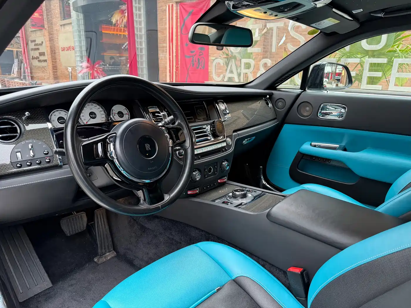 Rolls-Royce Wraith 2017 2017 6.6T Black Badge Edition
