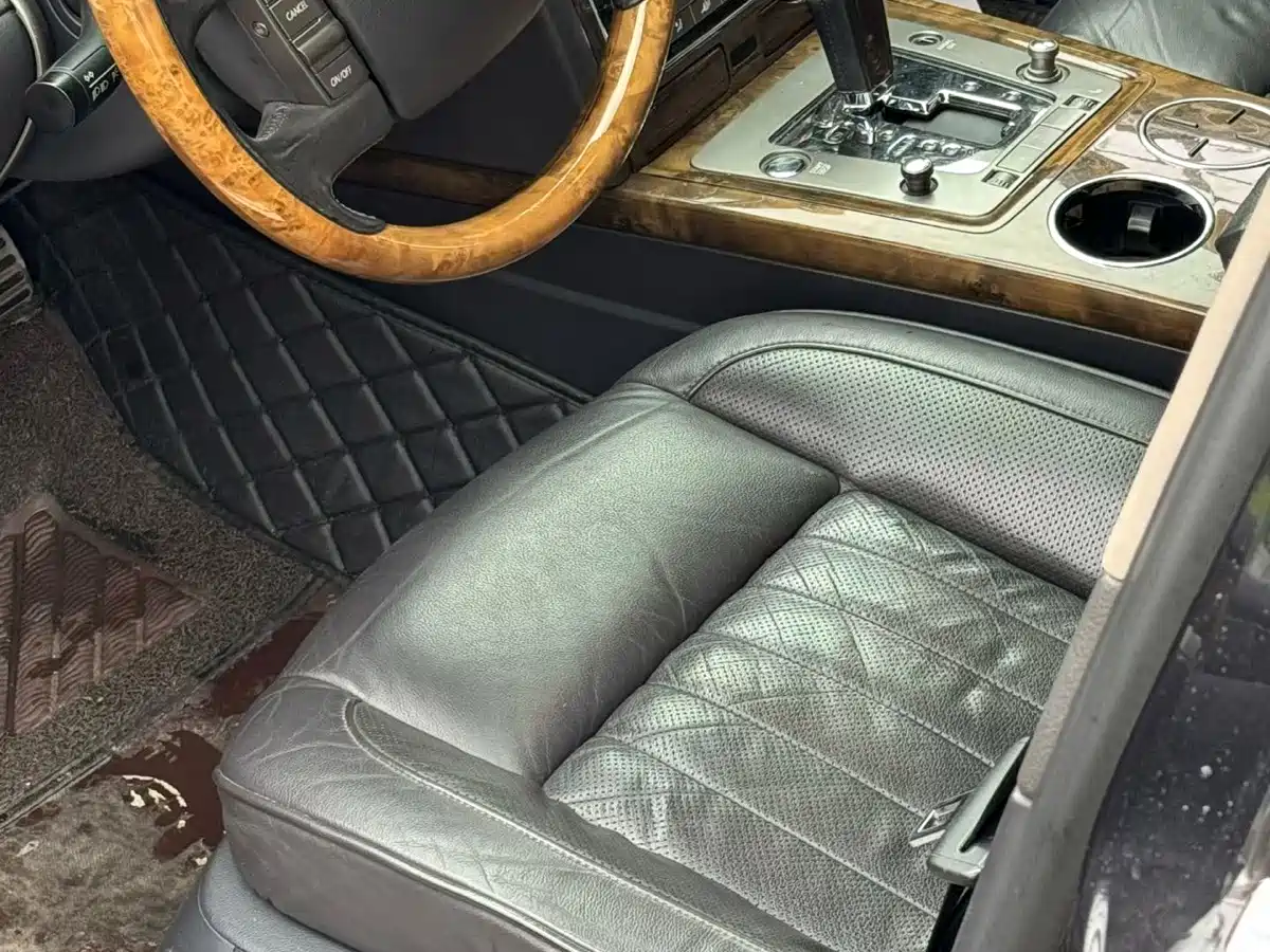 Volkswagen Phaeton 2011 2011 3.6L V6 5-Seater Extended Comfort