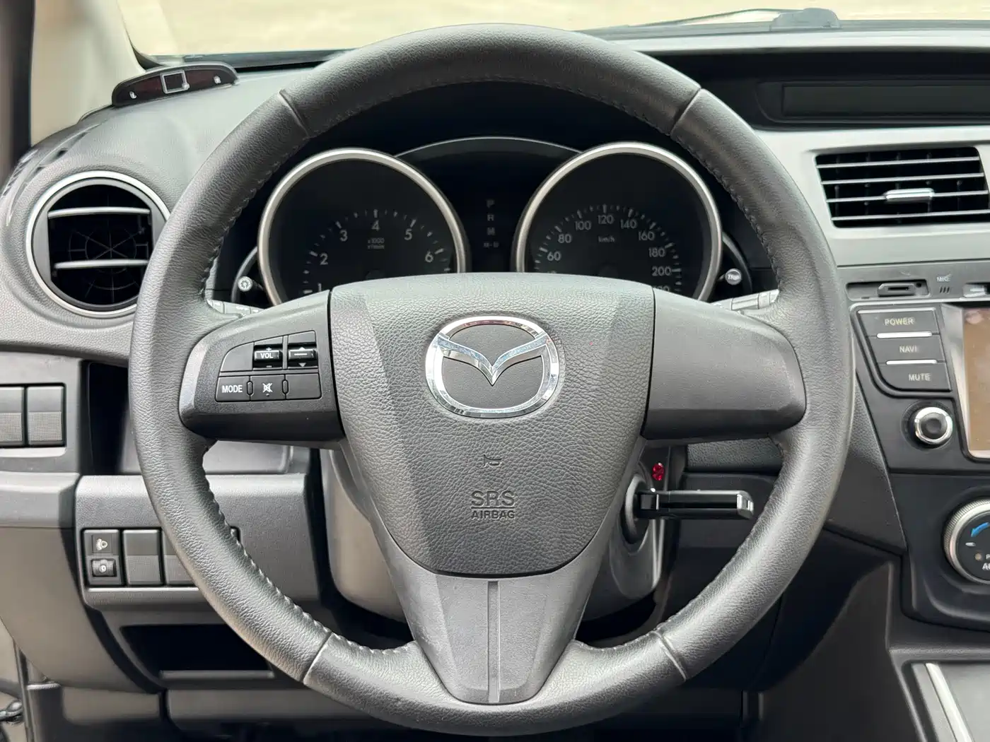 Mazda Mazda5 2012 2011 2.0L Automatic Comfort