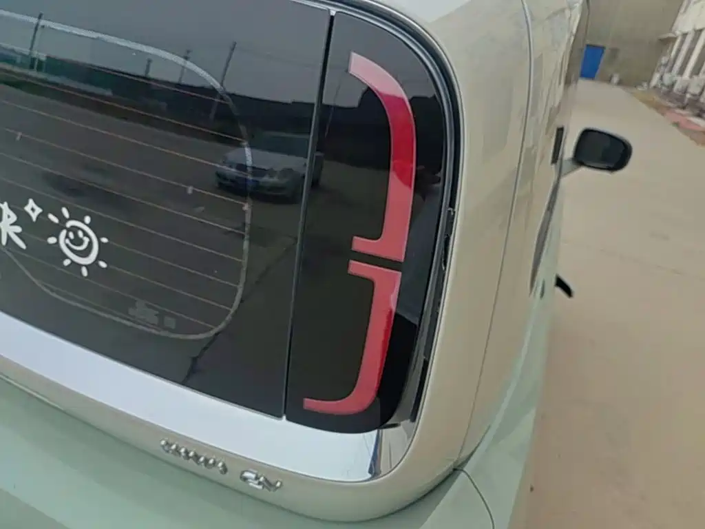 Baojun KiWi EV 2023 2023 Smart Luxury Edition LFP