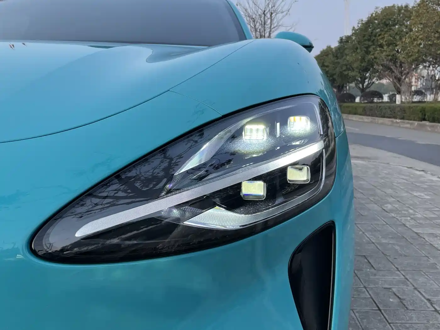 XIAOMI CAR XIAOMI SU7