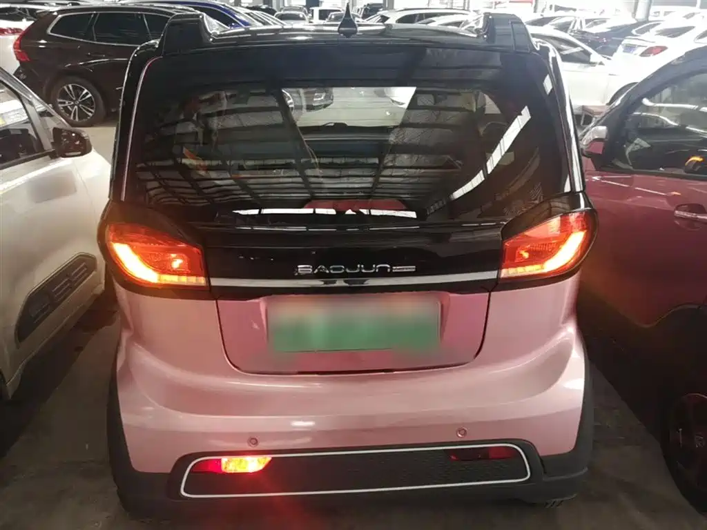 BAOJUN E100