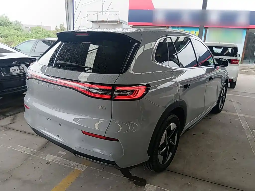 Geely Galaxy Galaxy E5 2024 2024 530km Explore+ Edition
