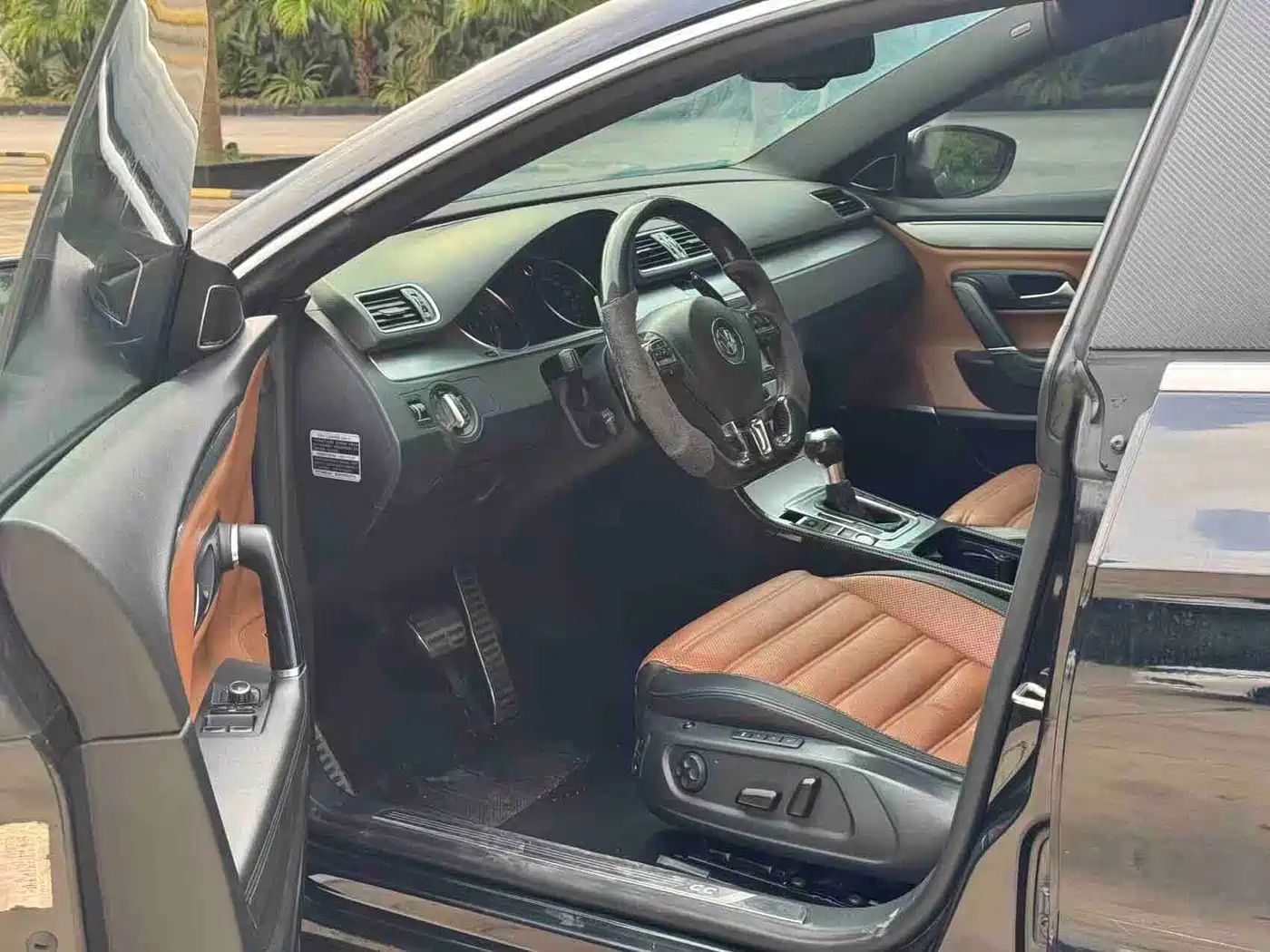 Volkswagen FAW-Volkswagen CC 2015 2.0TSI Supreme Edition фото 4