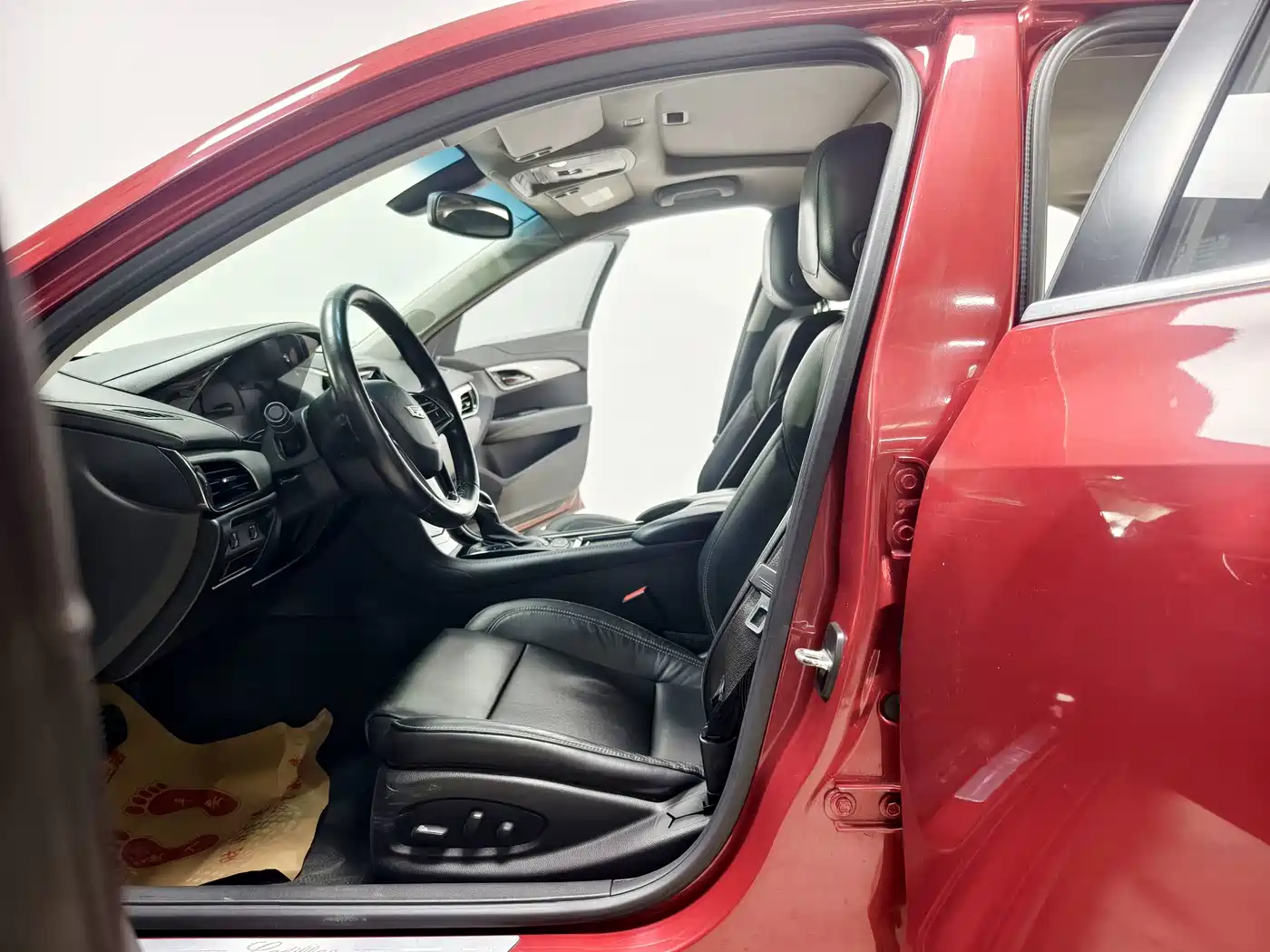 Photo 11 - Cadillac ATS-L