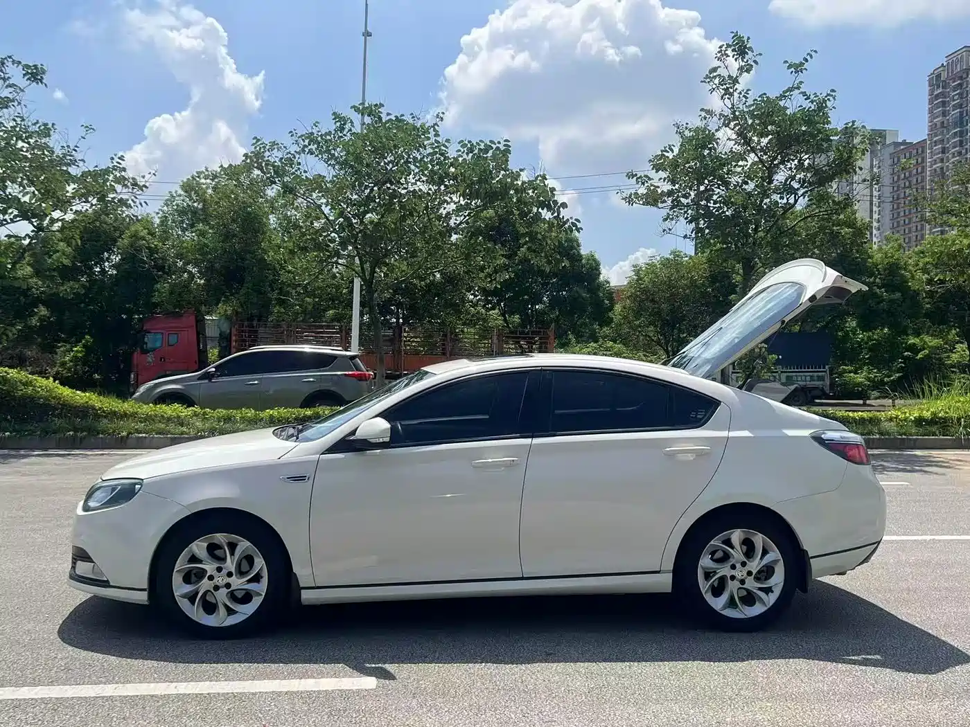 MG MG6 2014 2014 Hatchback 1.8T Automatic Performance Edition