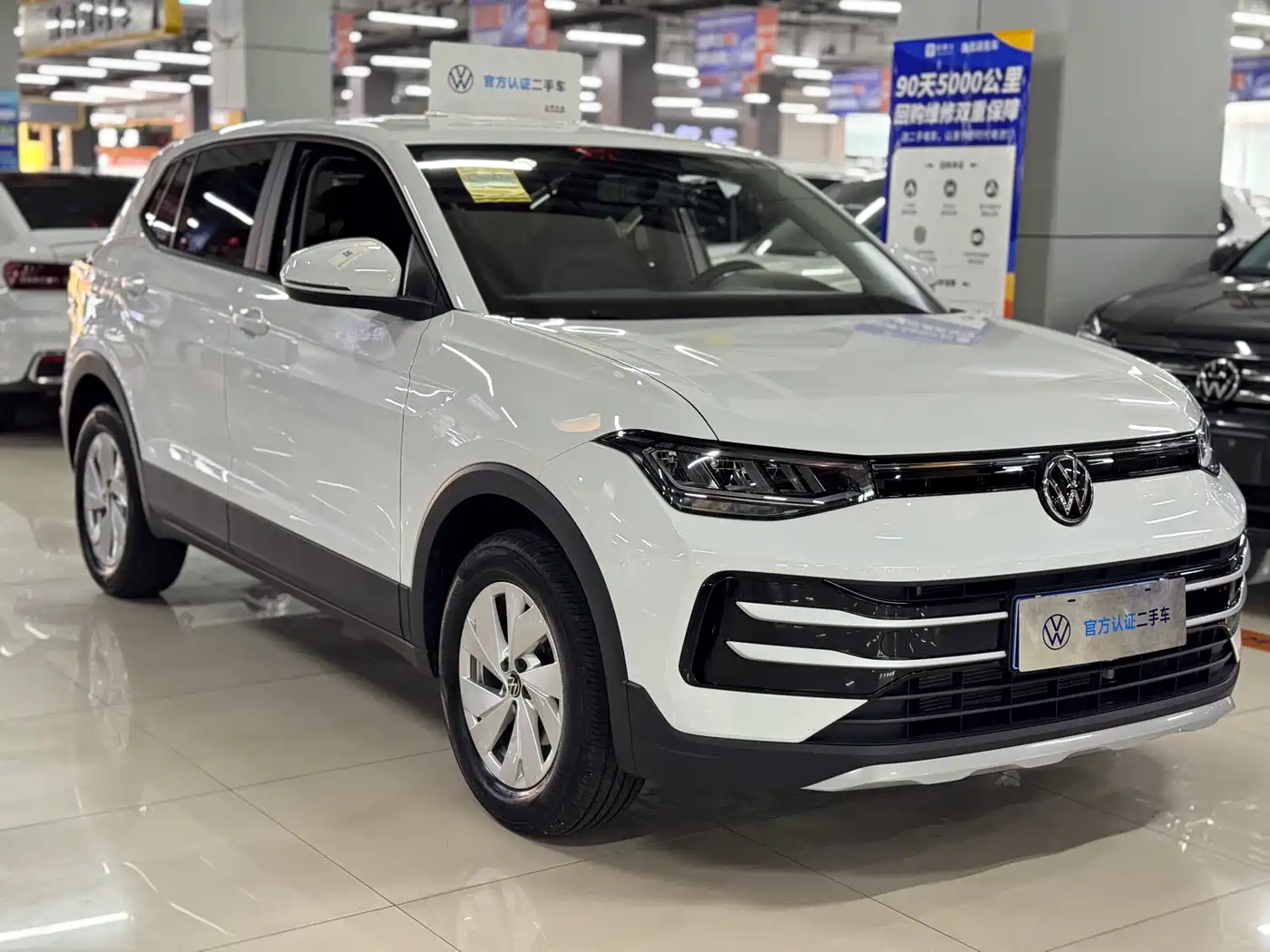 Volkswagen Tharu, миниатюра 3