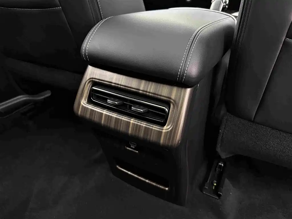 Haval Second-Generation Big Dog New Energy 2023 2023 DHT-PHEV 105km Trendy Electric Edition Plus