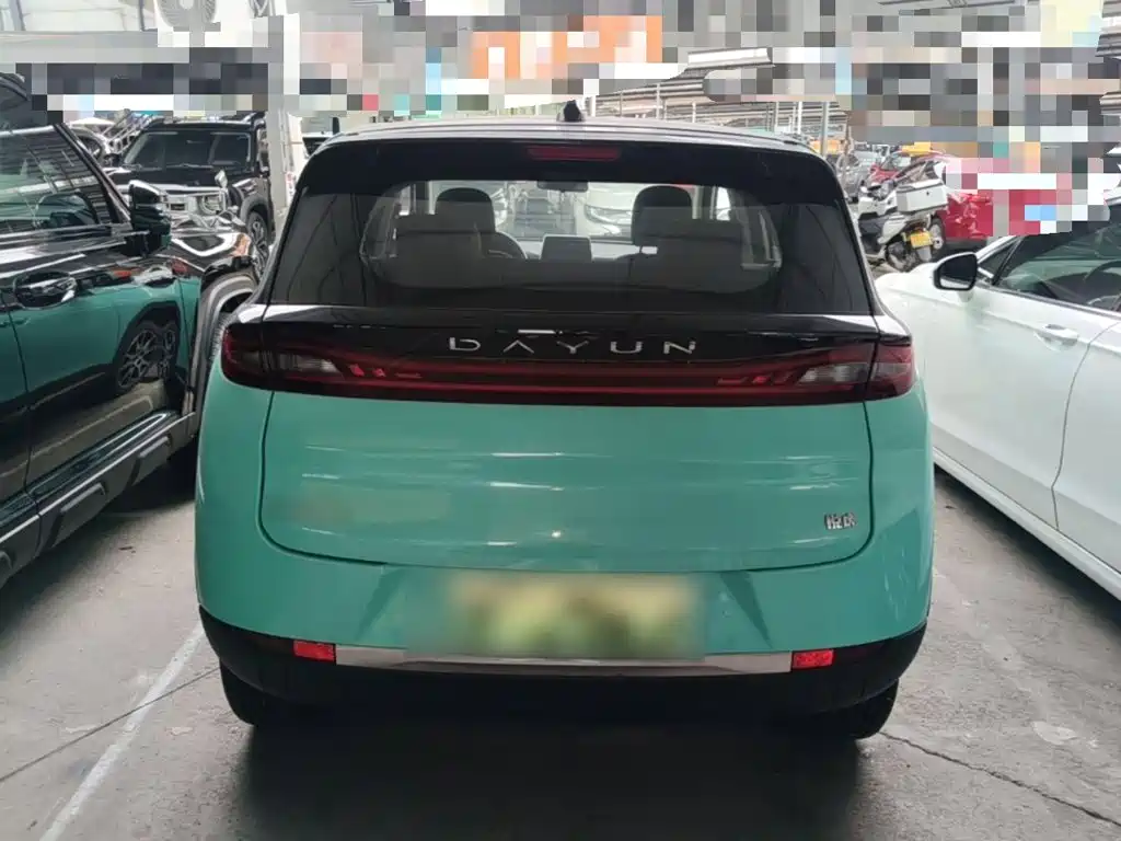 Dayun Yuehu 2022 2022 30.66kWh 2WD VIP Edition