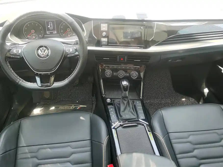 Volkswagen Passat 2019 330TSI Elite Version China VI фото 11