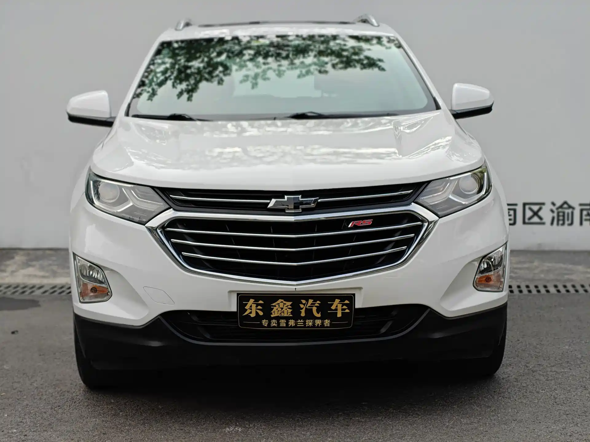 Фото 2 - Chevrolet Equinox