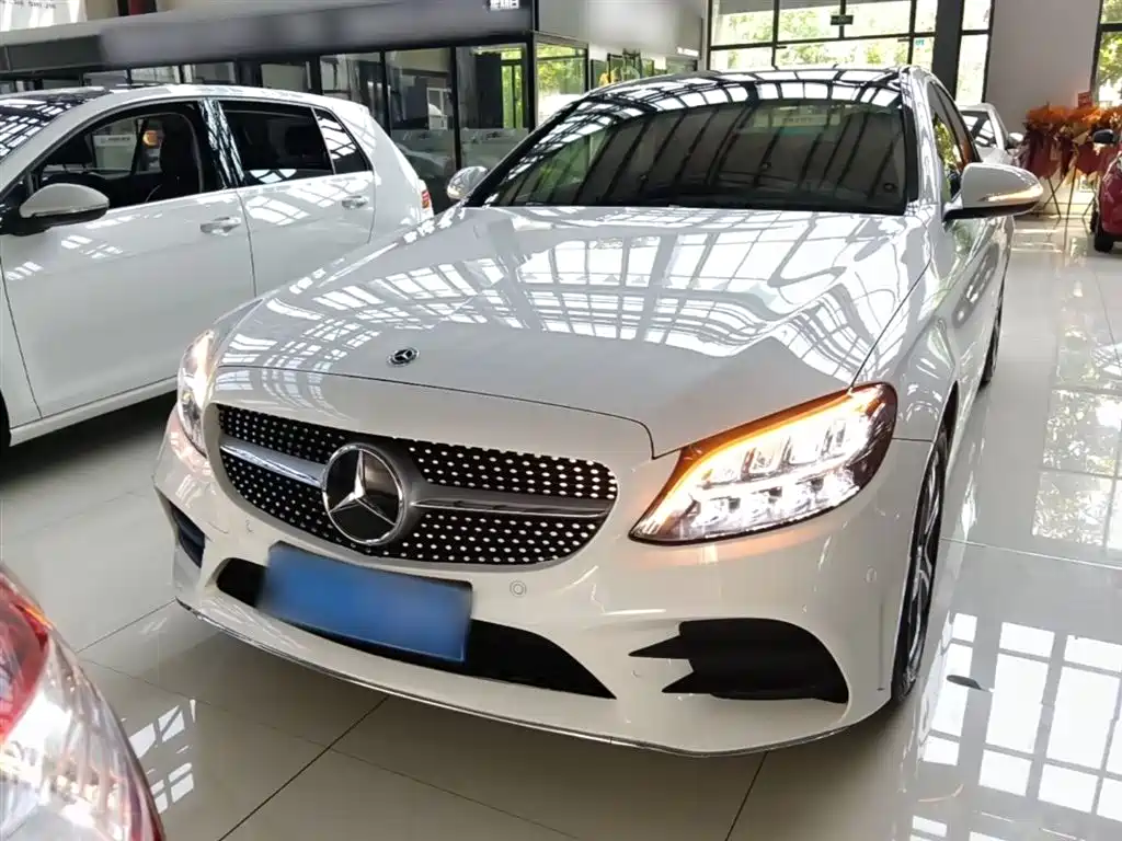 Mercedes-Benz C-Class 2020 Facelift C 260 L Sport фото 3